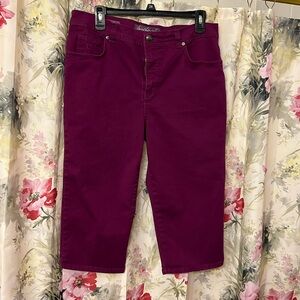 Ladies, Capri pants size 14P